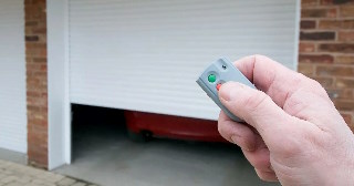 Купить автоматику для рулонных ворот Котлас, цена от 2745 руб.