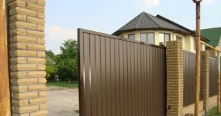 Купить откатные ворота из профнастила Котлас, цена от 1761 руб.