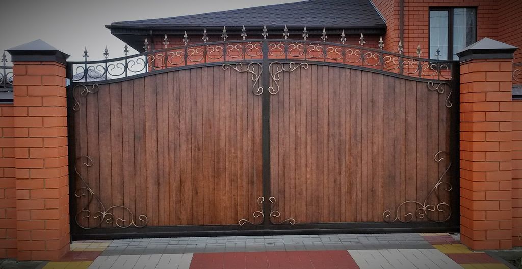 Купить простые ворота для дома: советы по выбору, установке и уходу в Котласе от 33136 руб | ВоротМастер-Ктл
